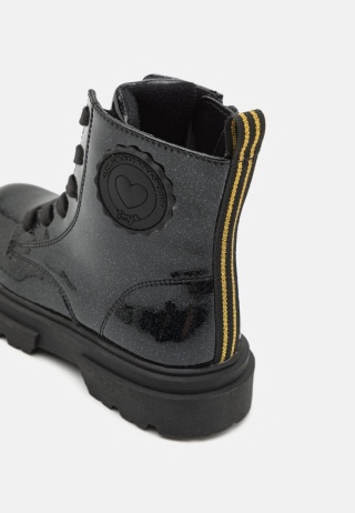 Botki dziecięce zimowe Primigi rozmiar 31