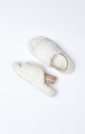SIK SILK BIAŁE FUTERKOWE DAMSKIE KLAPKI 35,5